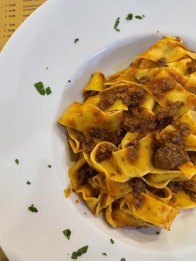 Pappardelle al ragù